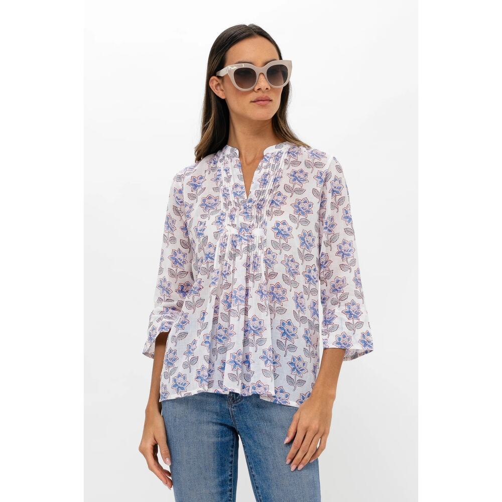 Oliphant Pintuck Blouse 3/4 Sleeve Capella Blue Women’s Small V-Neck Feminine